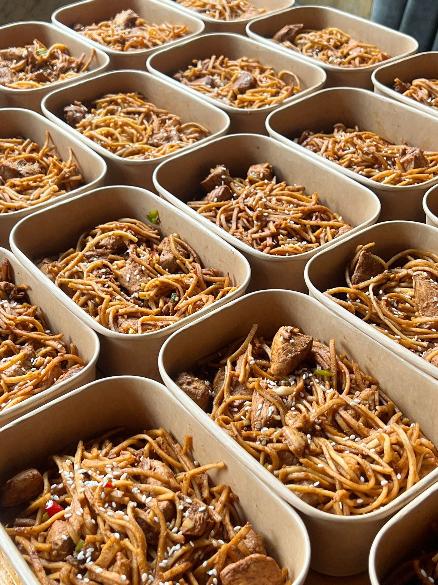 Garlic Chilli Chicken Noodles