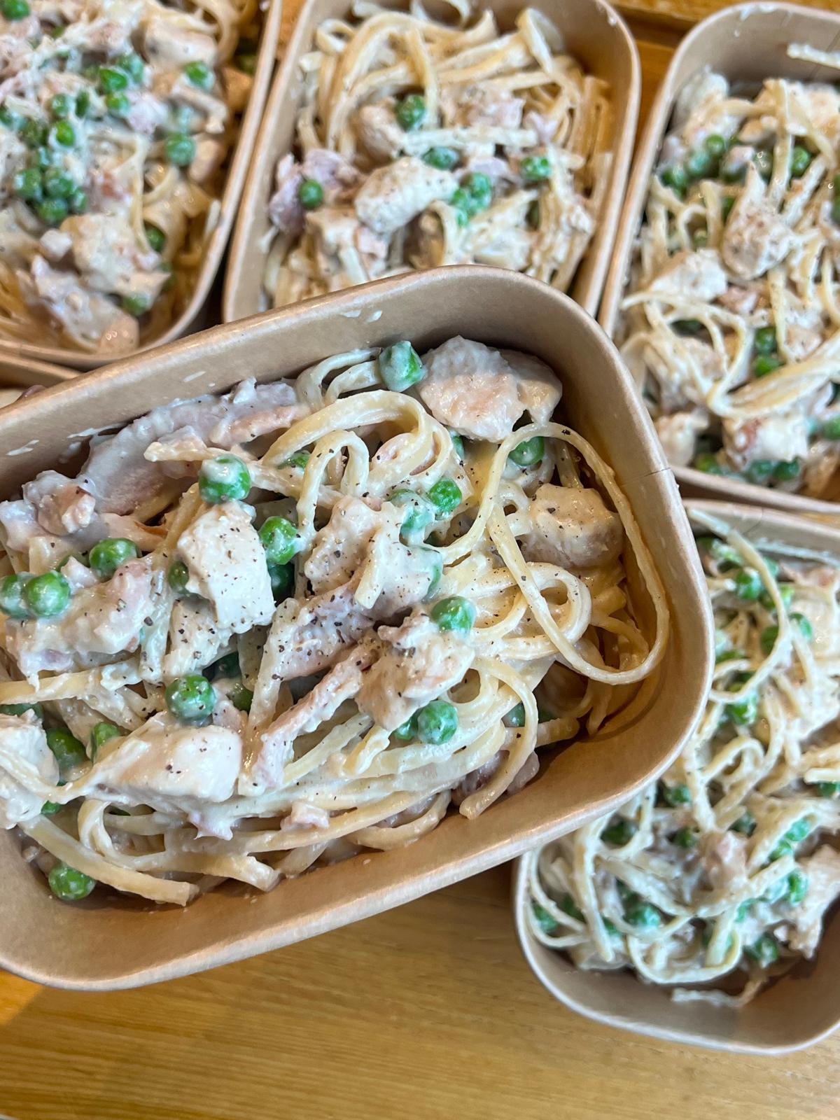 Chicken and Bacon Linguine Alfredo
